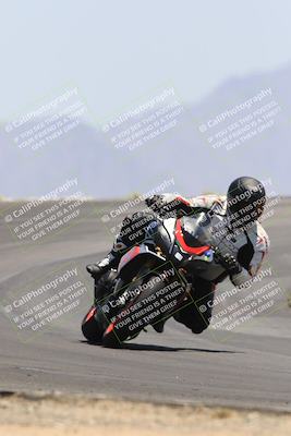 media/May-27-2023-TrackXperience (Sat) [[0386355c23]]/Level 2/Session 6 (Turn 12)/